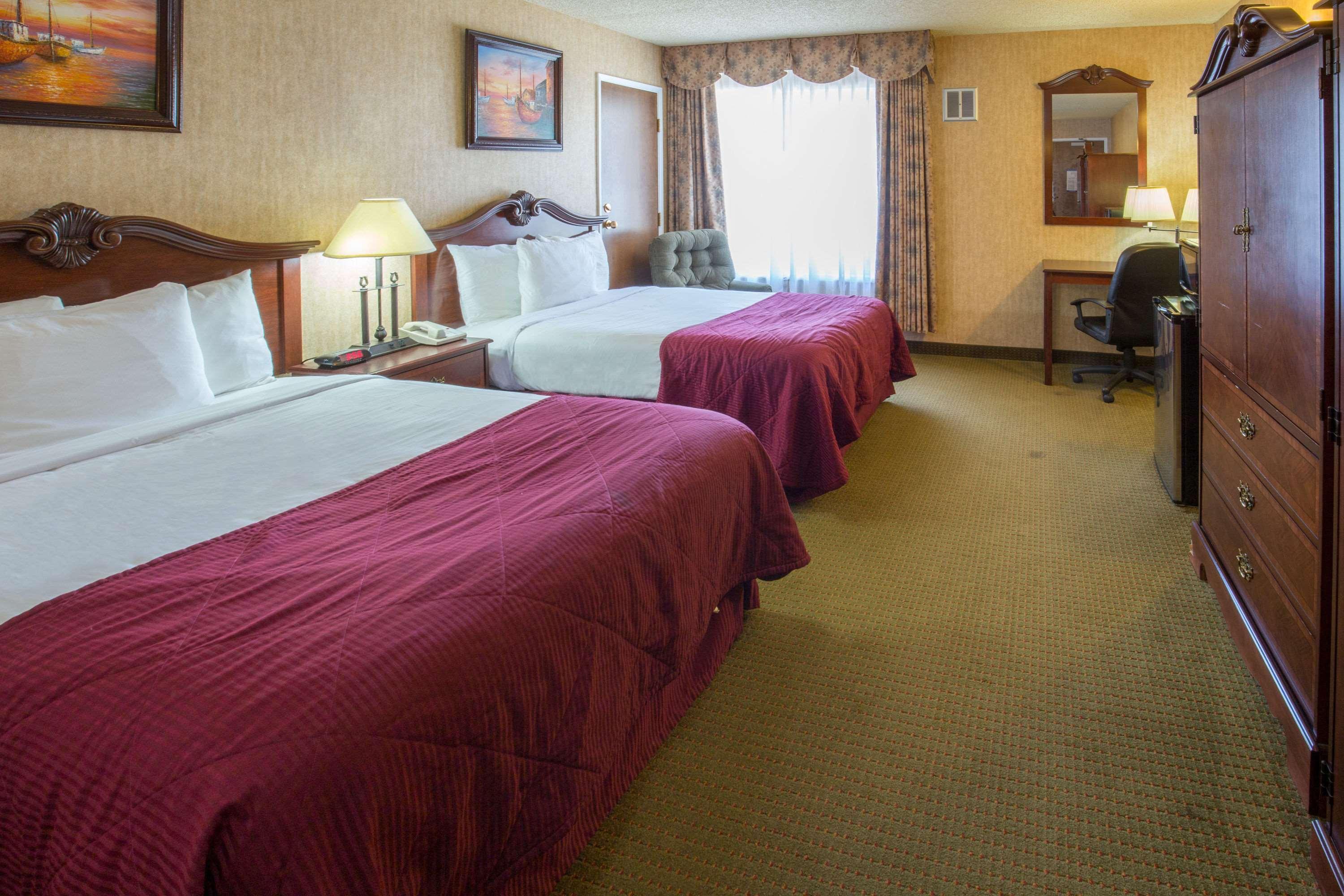 Days Inn By Wyndham Eureka Ca Bagian luar foto