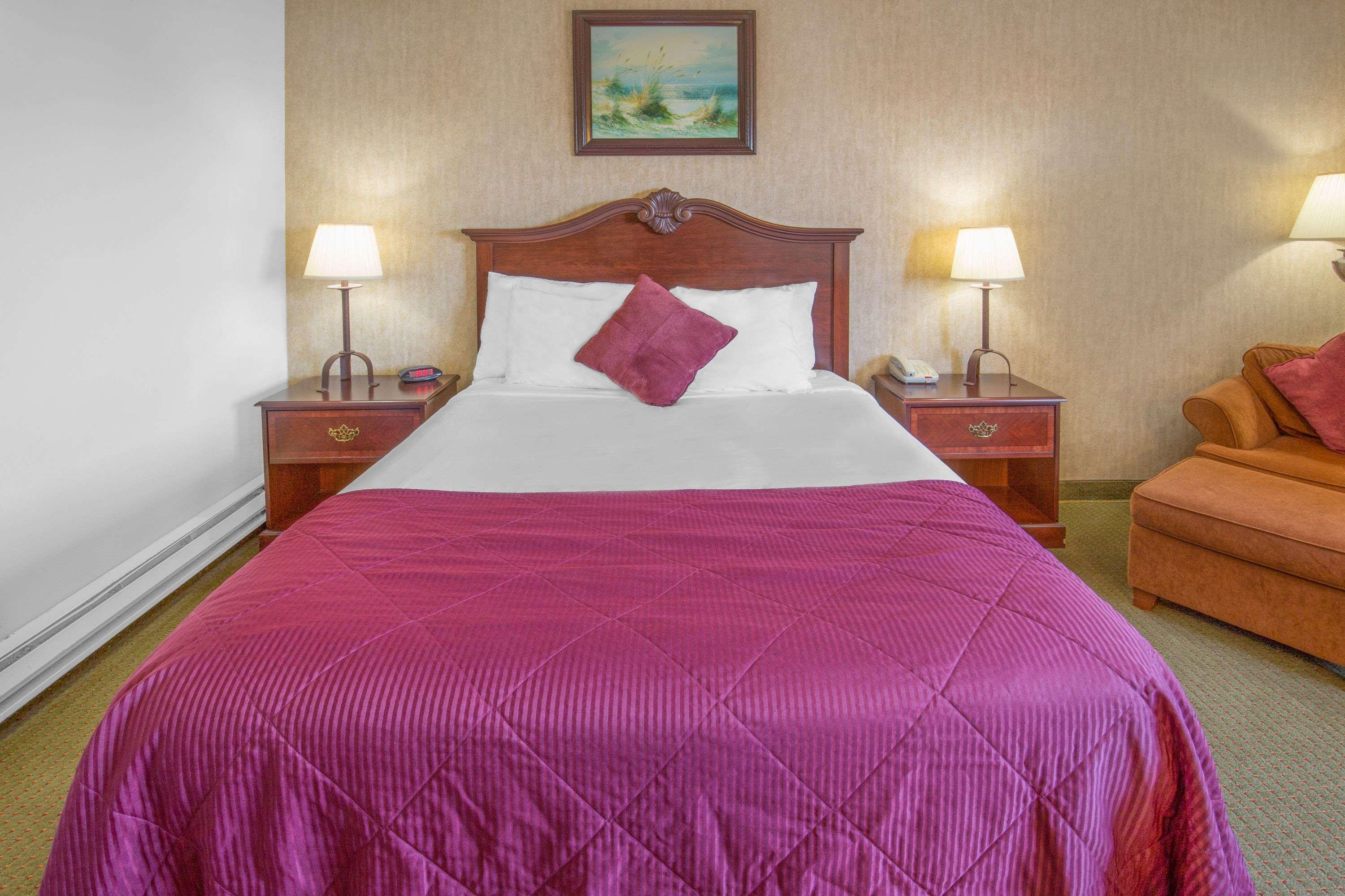Days Inn By Wyndham Eureka Ca Bagian luar foto