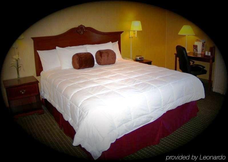 Days Inn By Wyndham Eureka Ca Bagian luar foto